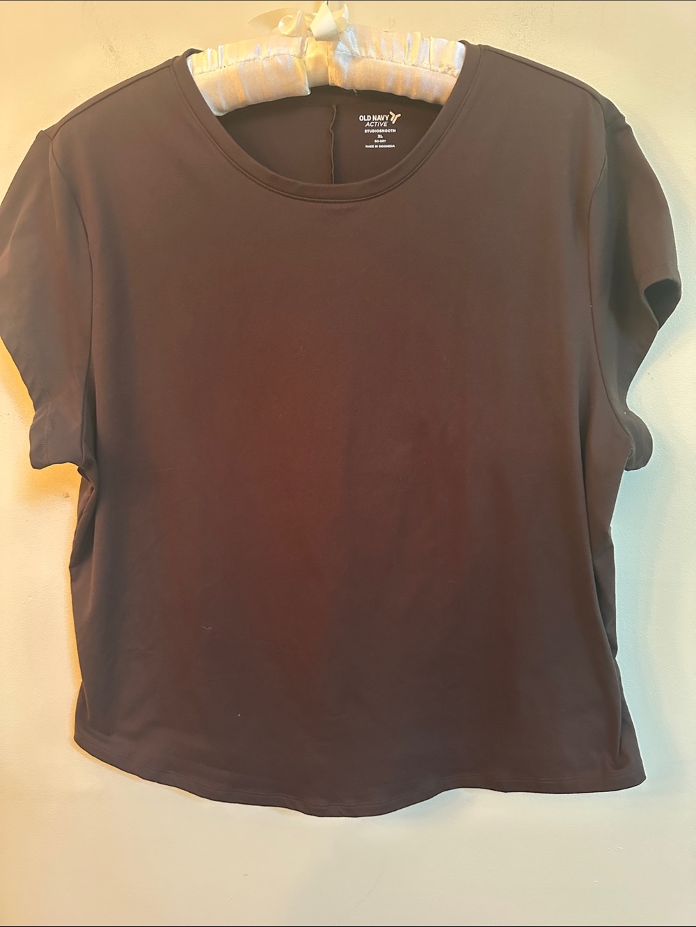 Old Navy Active Go‑Dry Short Sleeve Performance Tee – XL – NWT – Dark Brown